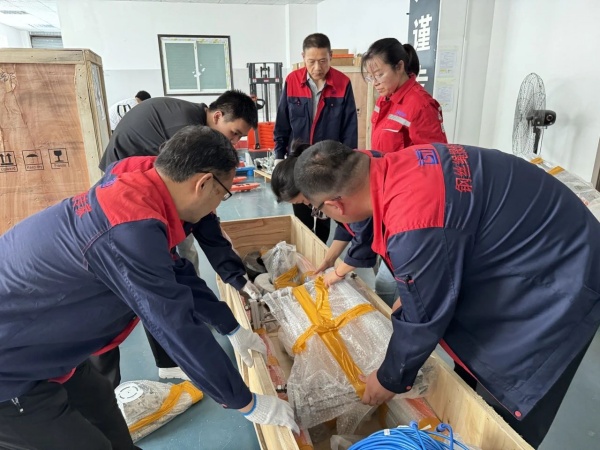 破暑前行，全員沖刺，鑄就泰斯特新速度！